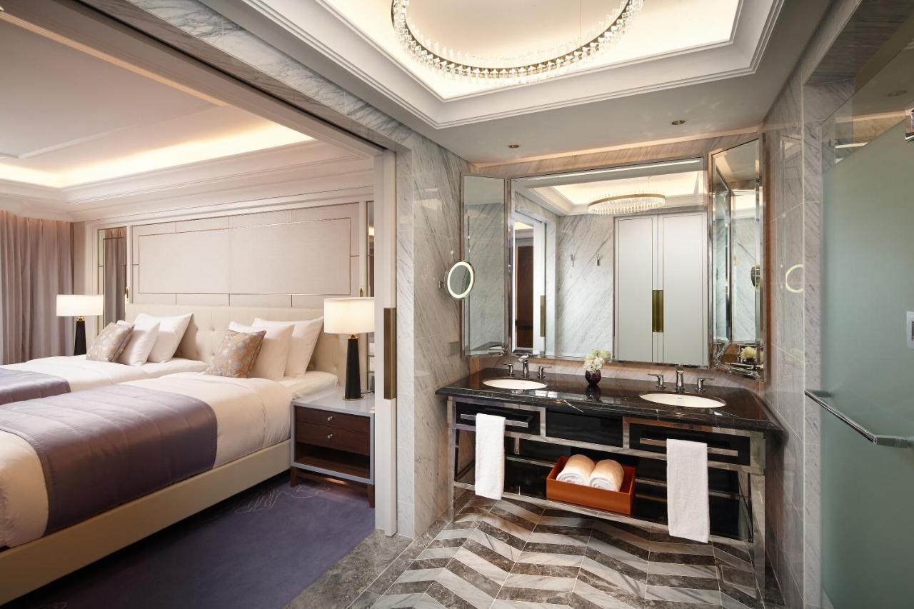 Lotte Hotel