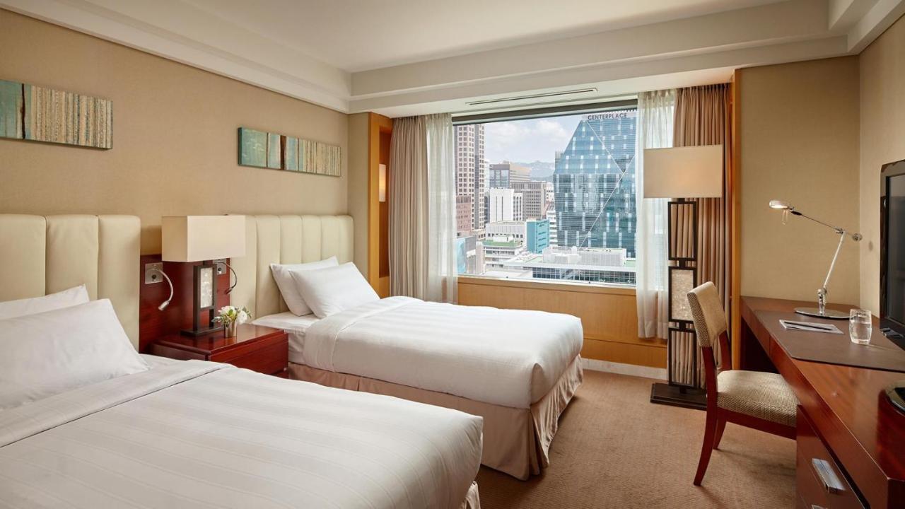 Lotte Hotel